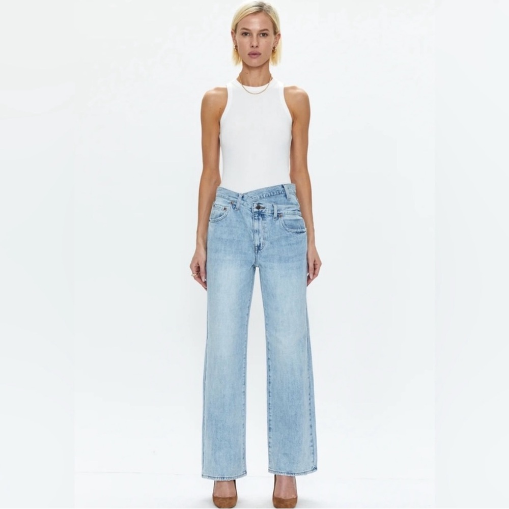 PISTOLA light wash, cross waist, straight leg, jeans